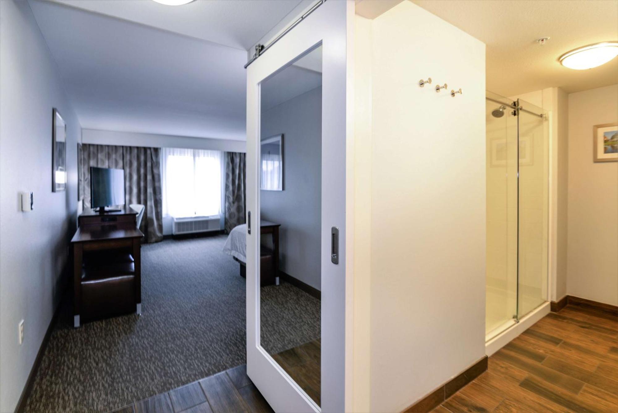 Hampton Inn Brighton Mi Экстерьер фото