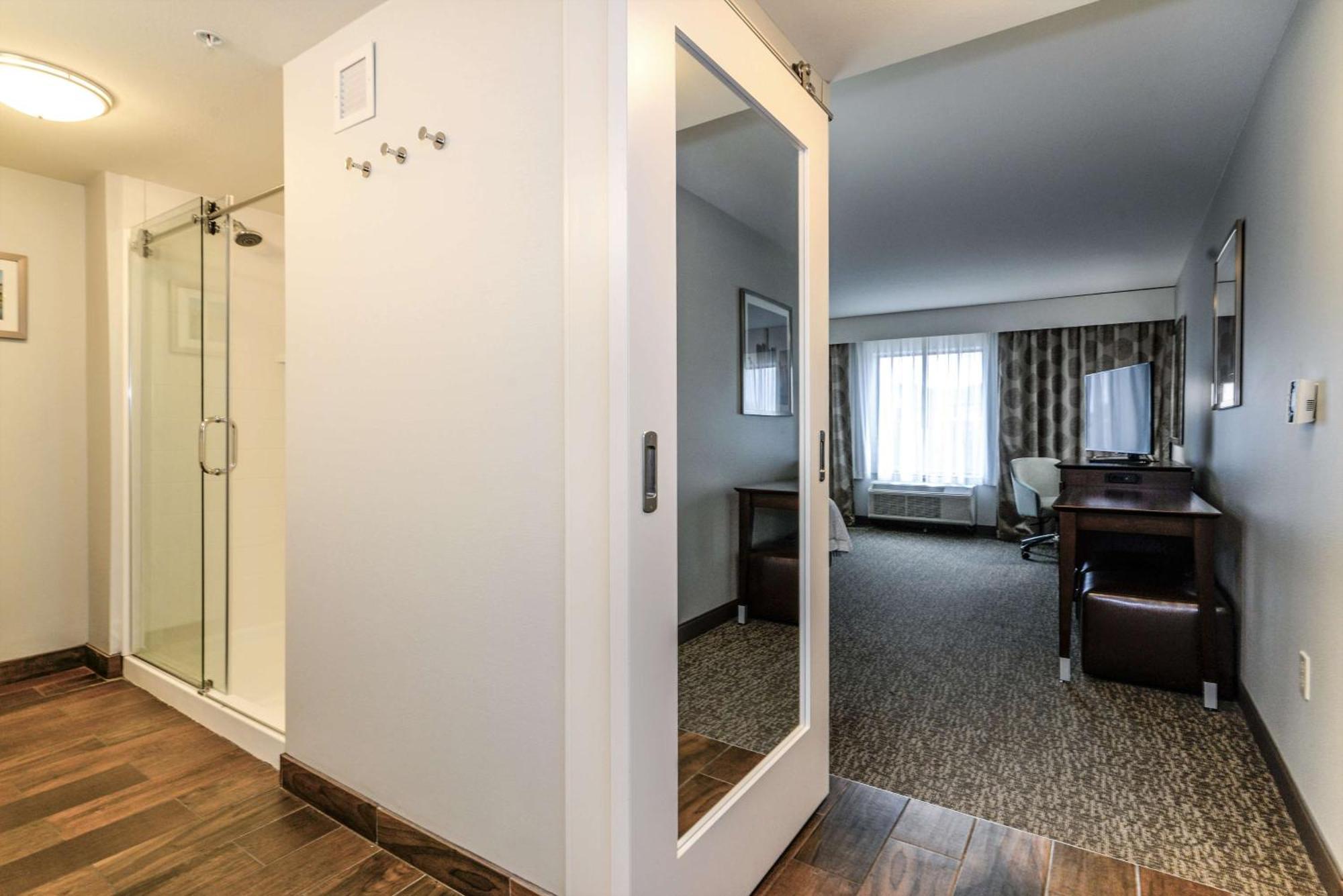 Hampton Inn Brighton Mi Экстерьер фото