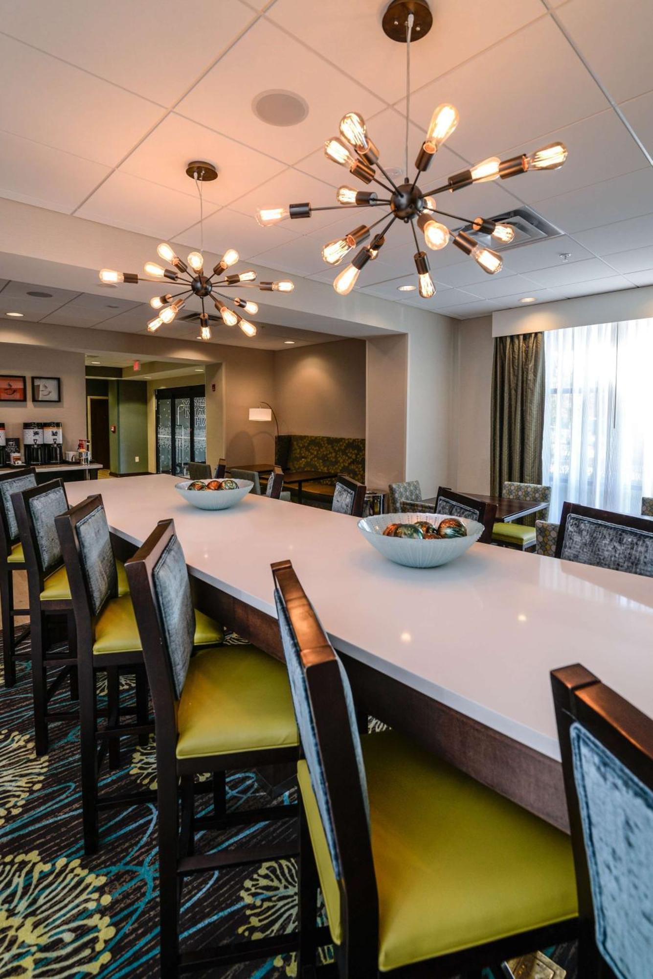 Hampton Inn Brighton Mi Экстерьер фото