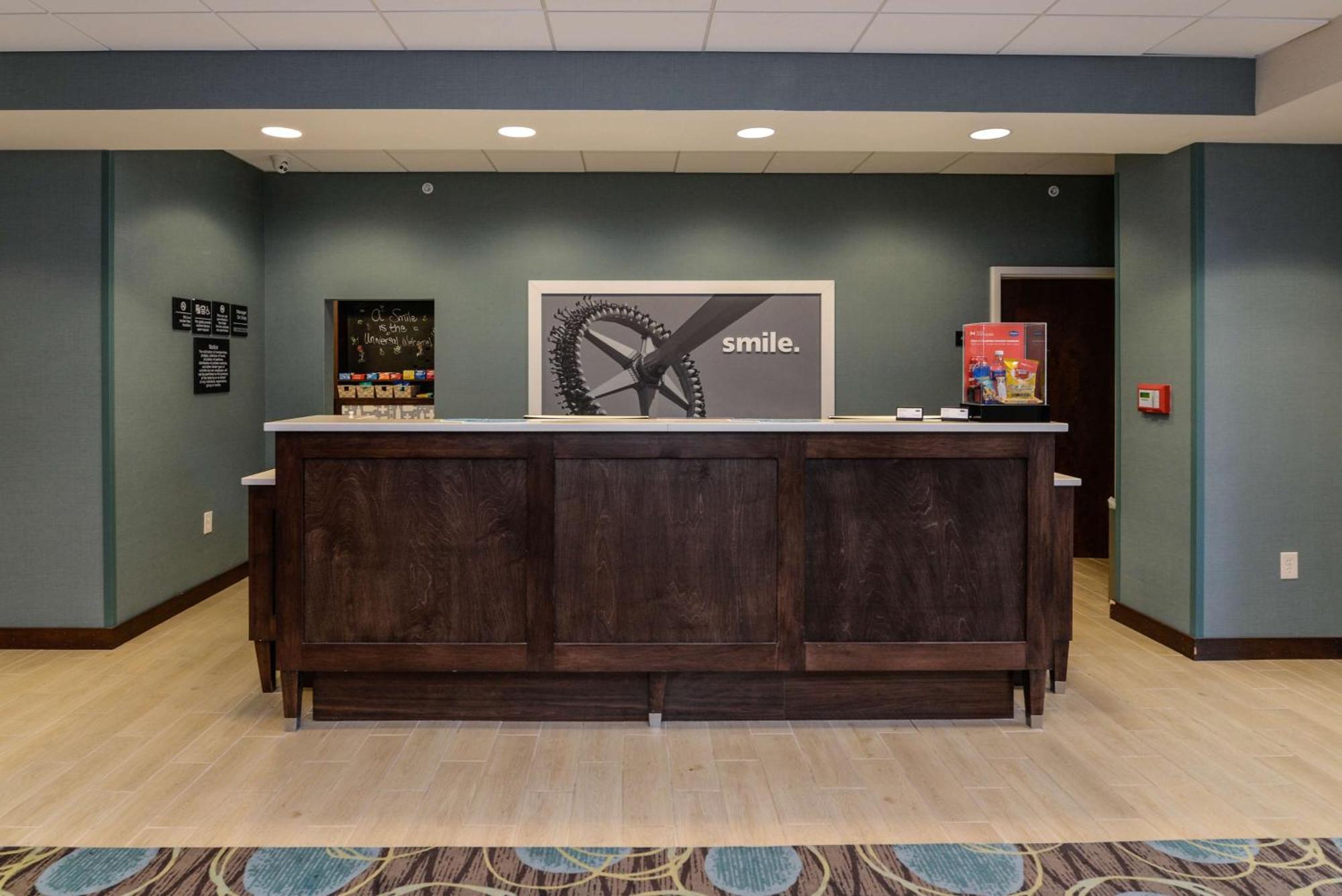 Hampton Inn Brighton Mi Экстерьер фото